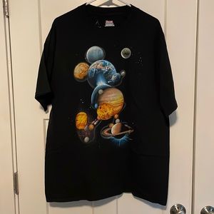 X-large Mickey Mouse Disney Parks Epcot Plant Tee